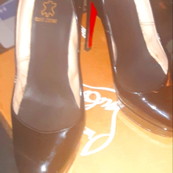 Sold christian Louboutins the Bianca - Picture 10 of 14
